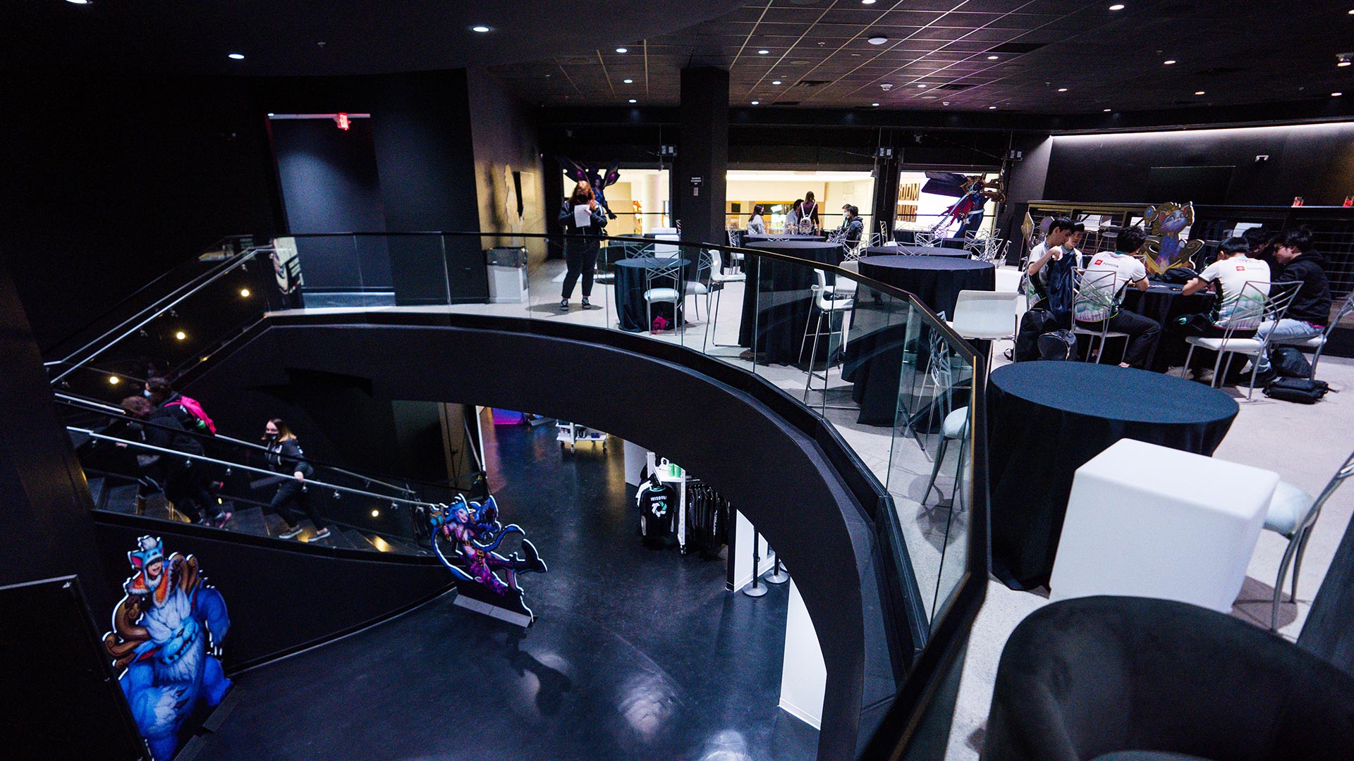 VIKINGS LOCKER ROOM - Mall Of America, Bloomington, Minnesota